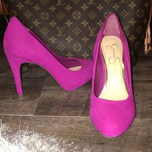 Jessica Simpson heels!!